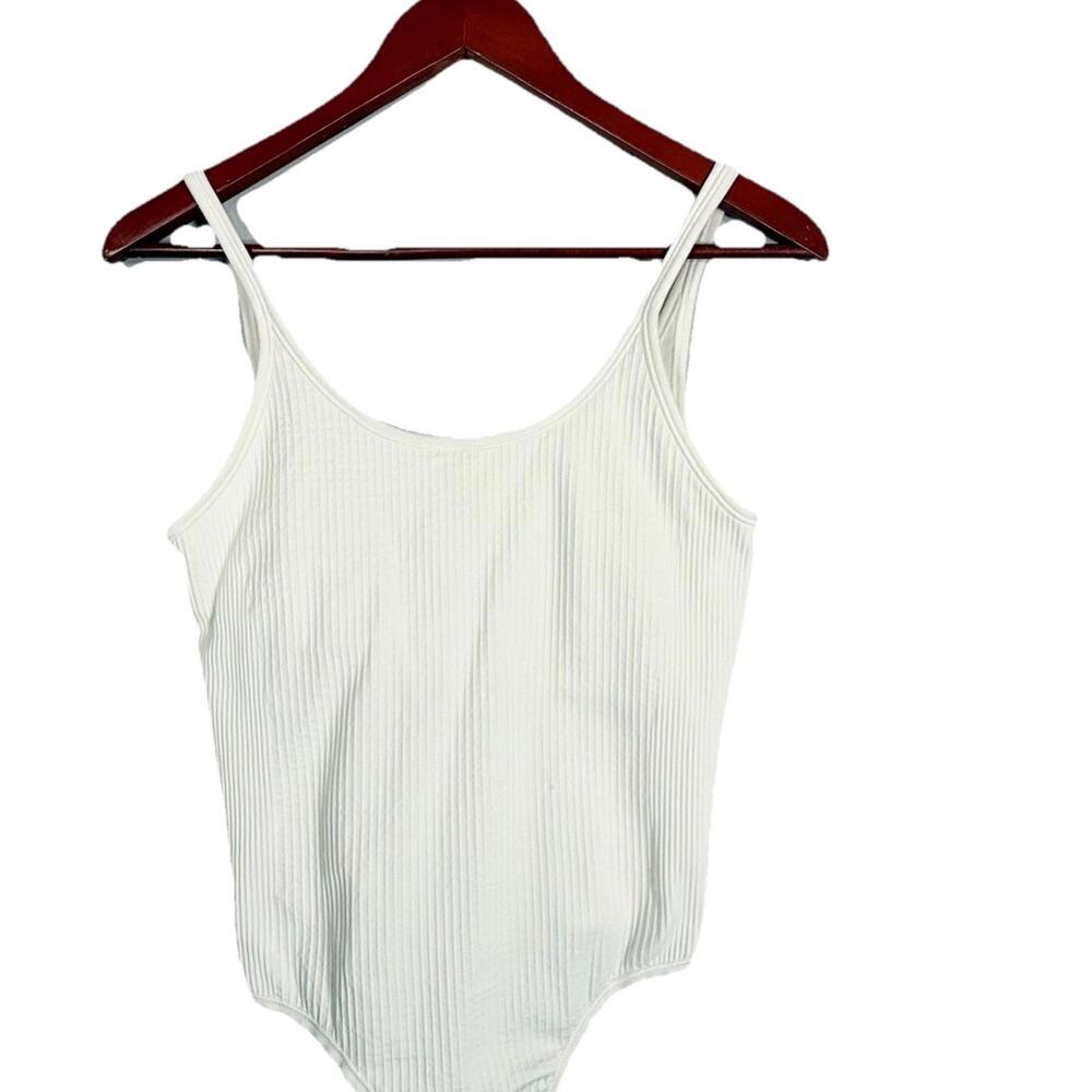 Lululemon Women’s US6 Ebb To The Street Ribbed Ivory Thong Bodysuit Built In Bra - Picture 5 of 9